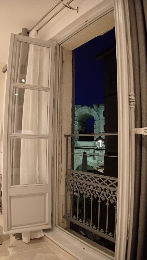 Holiday In Arles: Appartement De L'Amphitheatre Exteriör bild